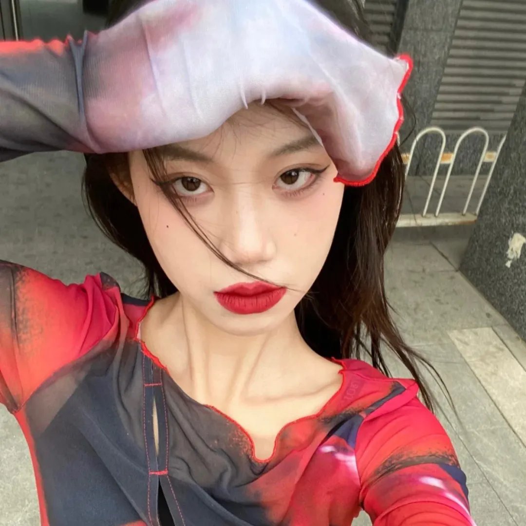 毒魔